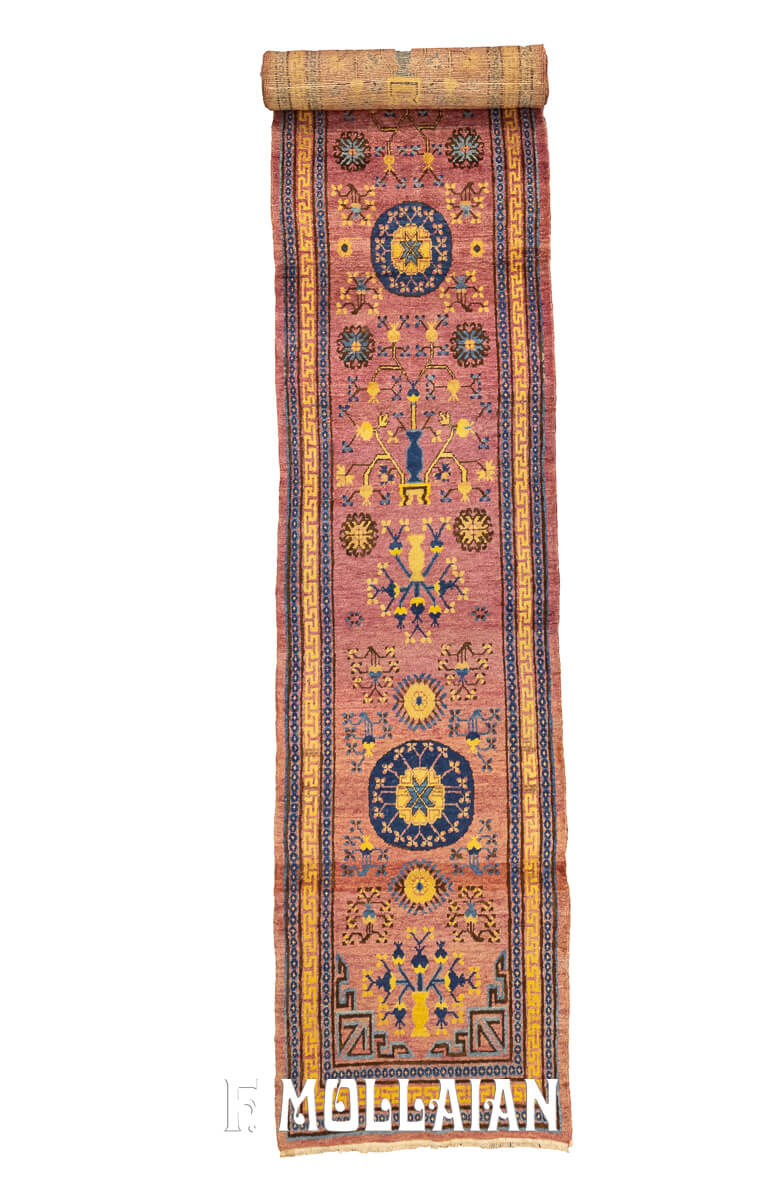 Antique Khotan Rug n°:646223